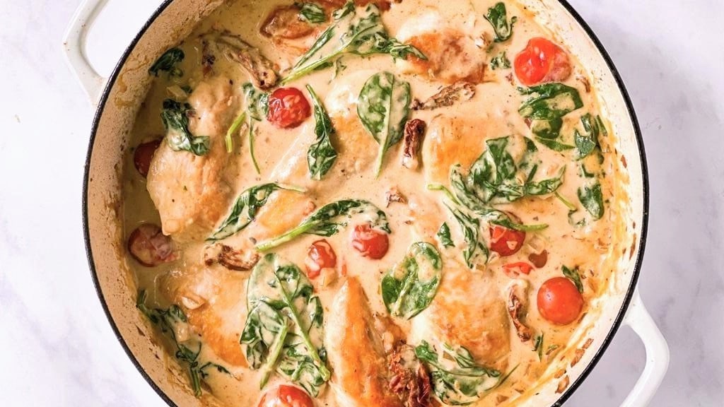 Creamy Skillet Tomato Spinach Chicken Breasts - The Family Food Kitchen