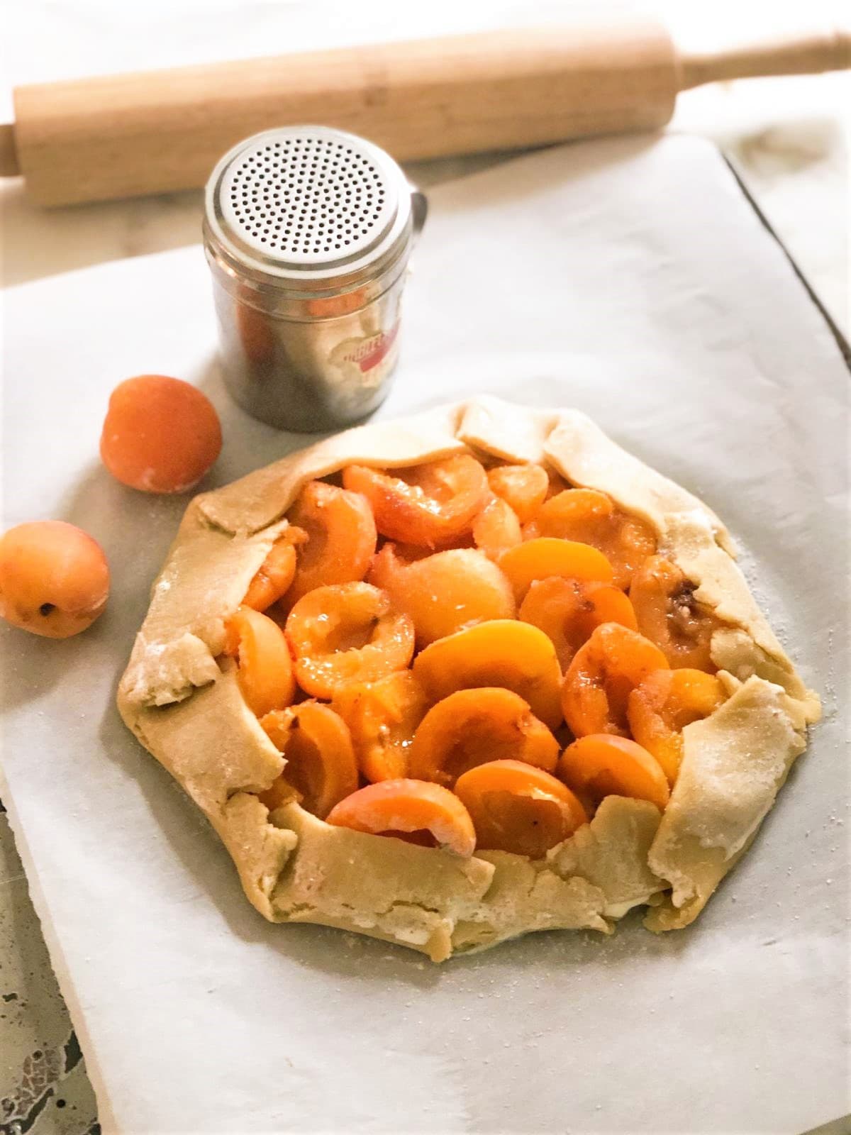 Easy Apricot Pie - The Family Food Kitchen